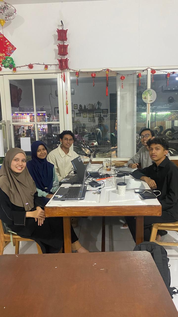 Dokumentasi kegiatan RakitCode 10